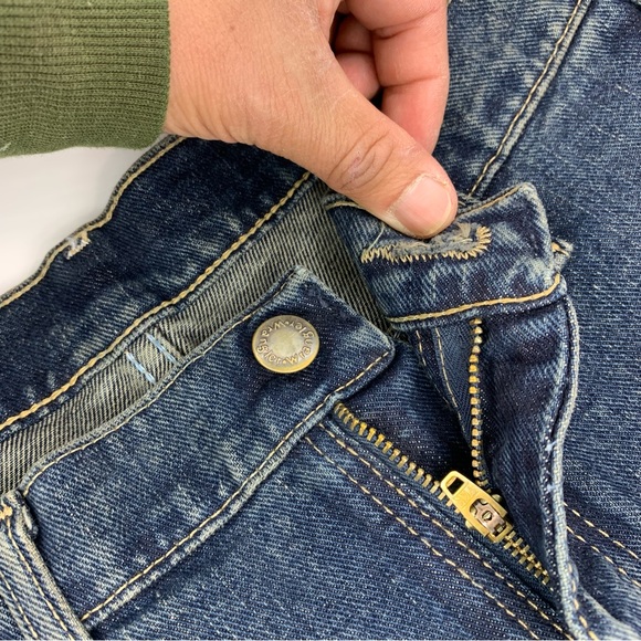 Wrangler Rugged Wear Jeans Relaxed Straight 46x32 NWT - Picture 2 of 12